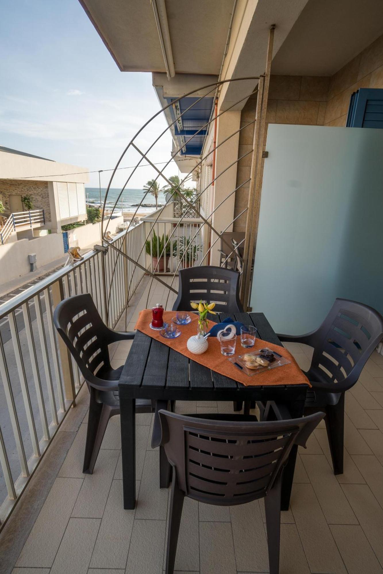 Caposud - Appartamento Salgari Marina di Ragusa Dış mekan fotoğraf